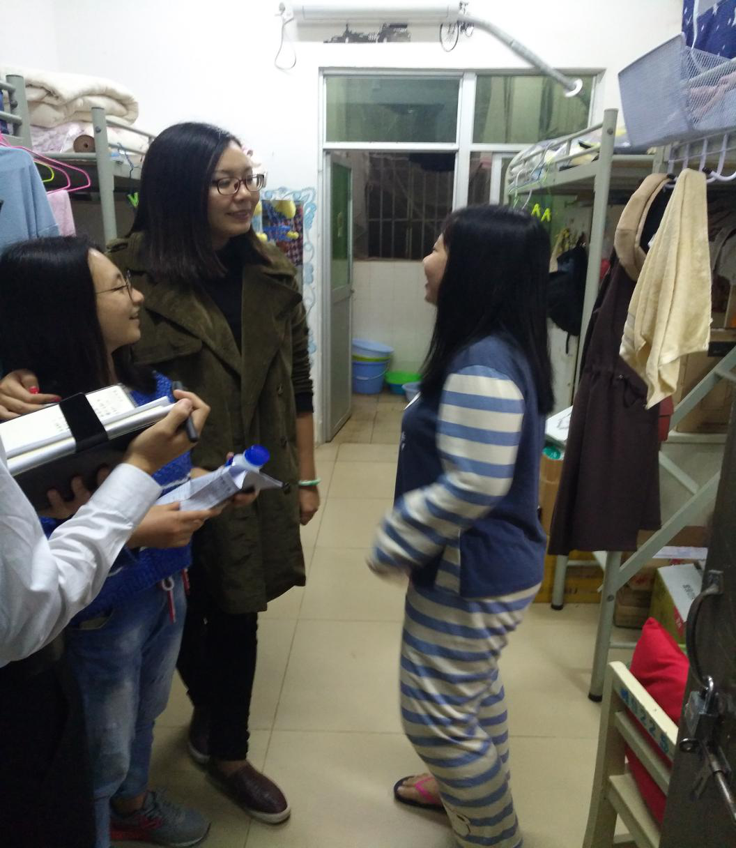 暖心走寝，把爱相送