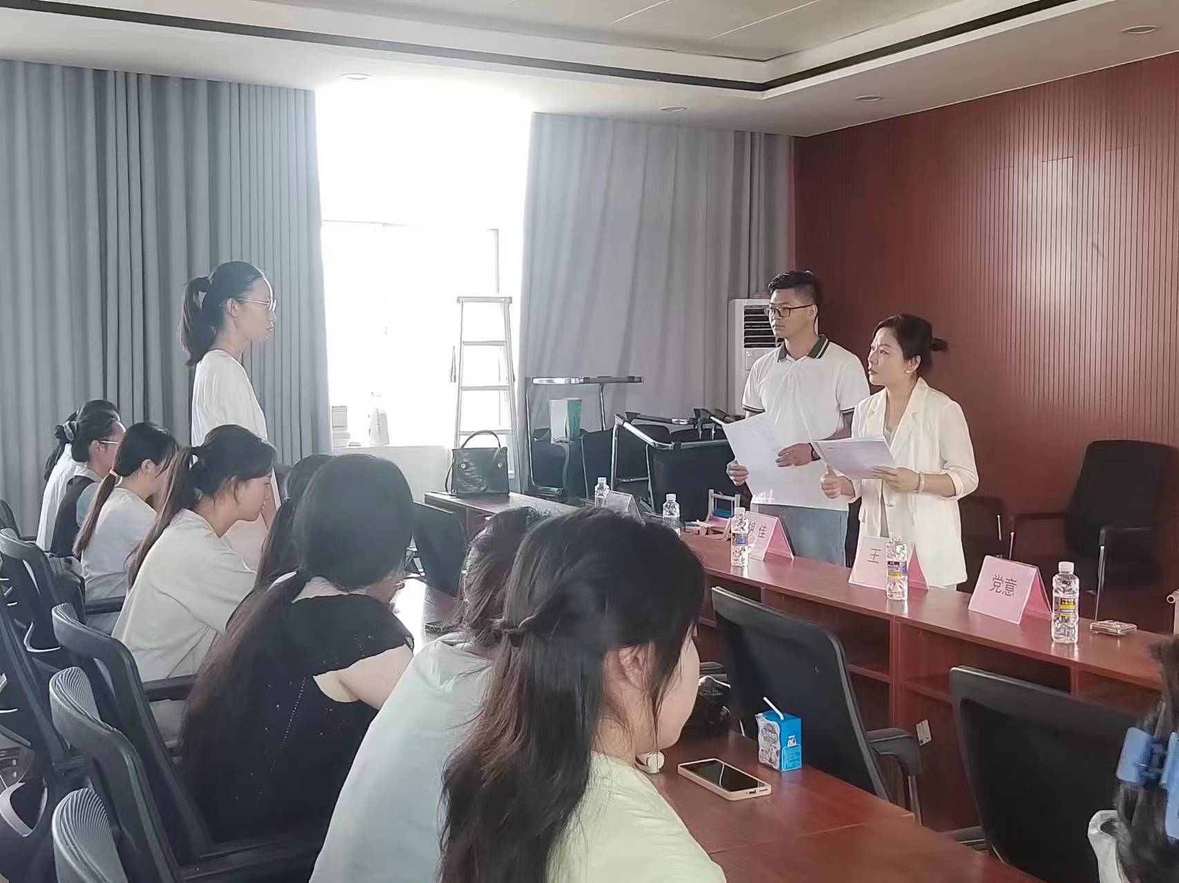 “留在海南，‘职’等你来”――教育学院举办两场 校园招聘会