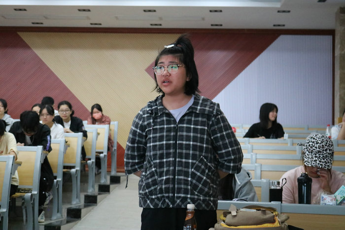 1641342774439530.jpg 提问环节.JPG