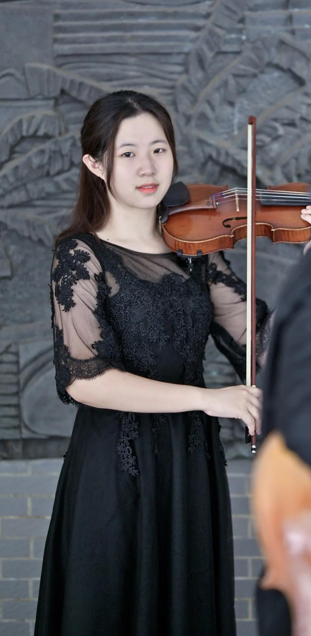 这位首席是学霸