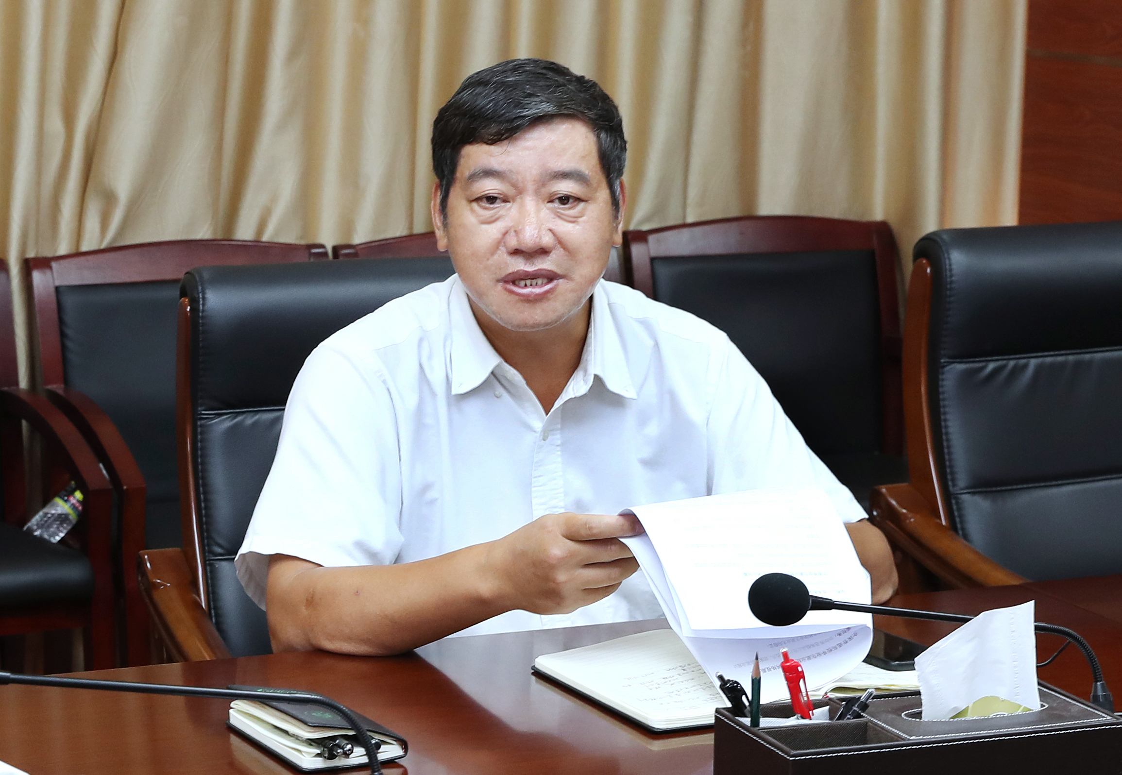 学校传达学习全国普通高校毕业生就业统计工作网络视频会议精神