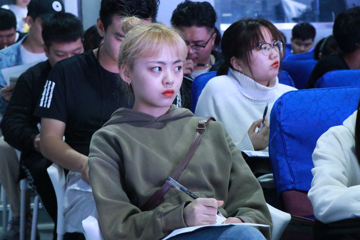 宫承波：媒体融合的由来、本质和走向、路径