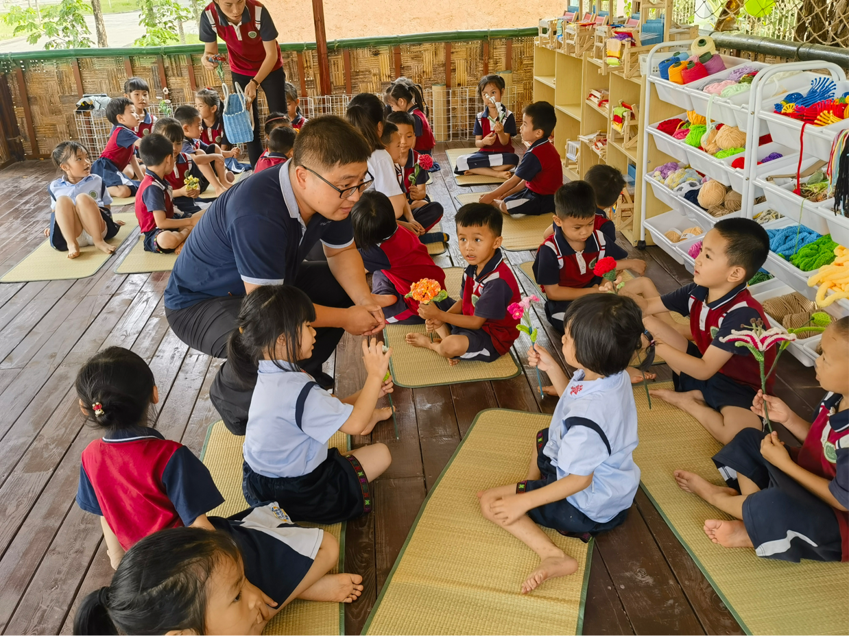 青年之声・教育学院 “温暖助残日，义卖校园行”主题活动
