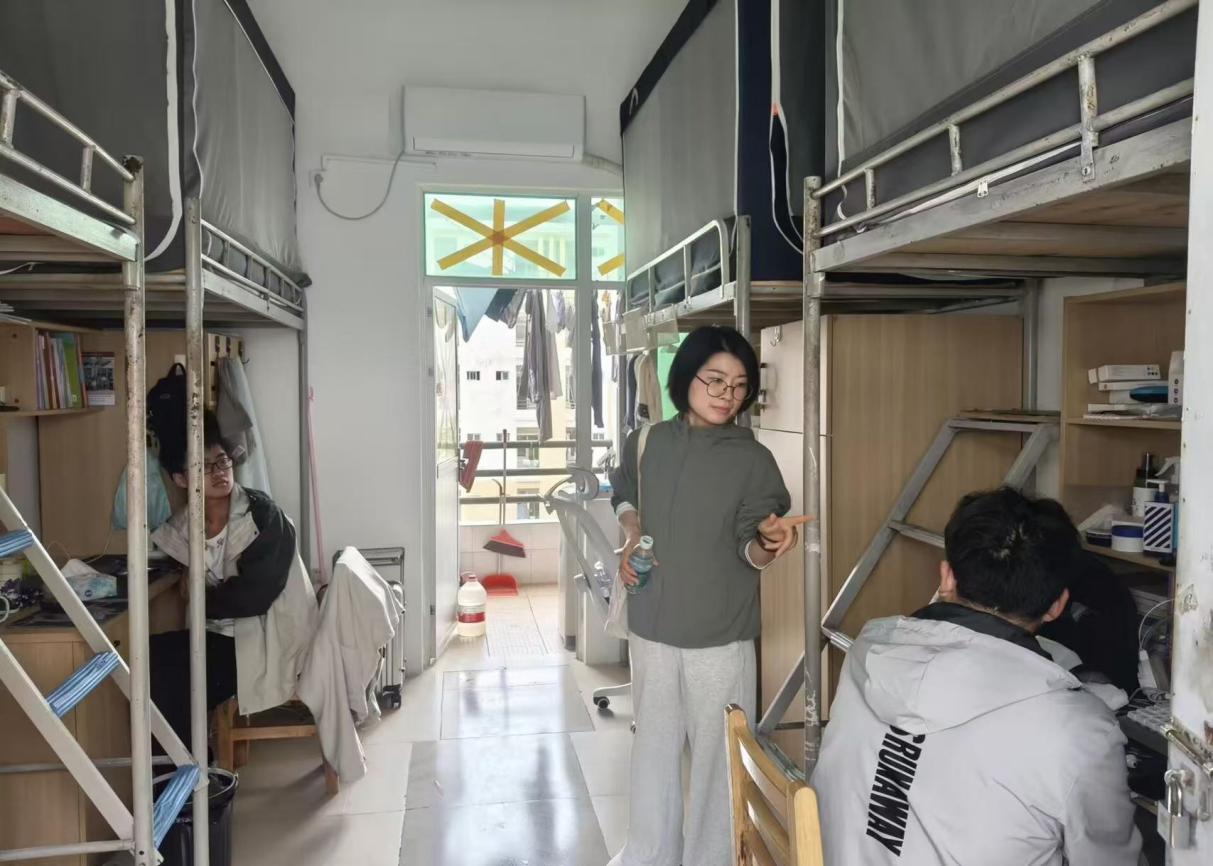 社区动态|暖心走访寄关怀，凝心聚力启新程——海南师范大学历史文化学院开展2025-2026学年第二学期公寓走访工作