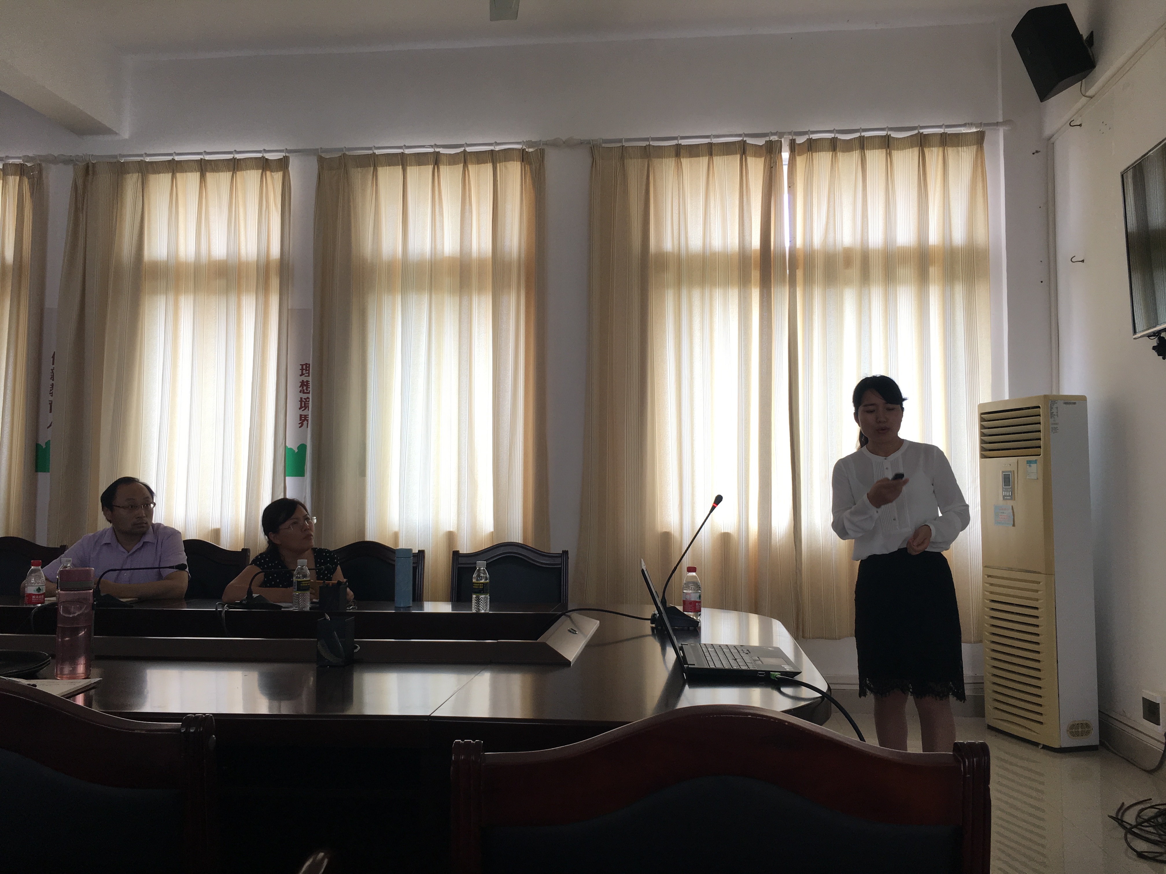 我院特邀海南医学院专家于法标研究员作学术交流