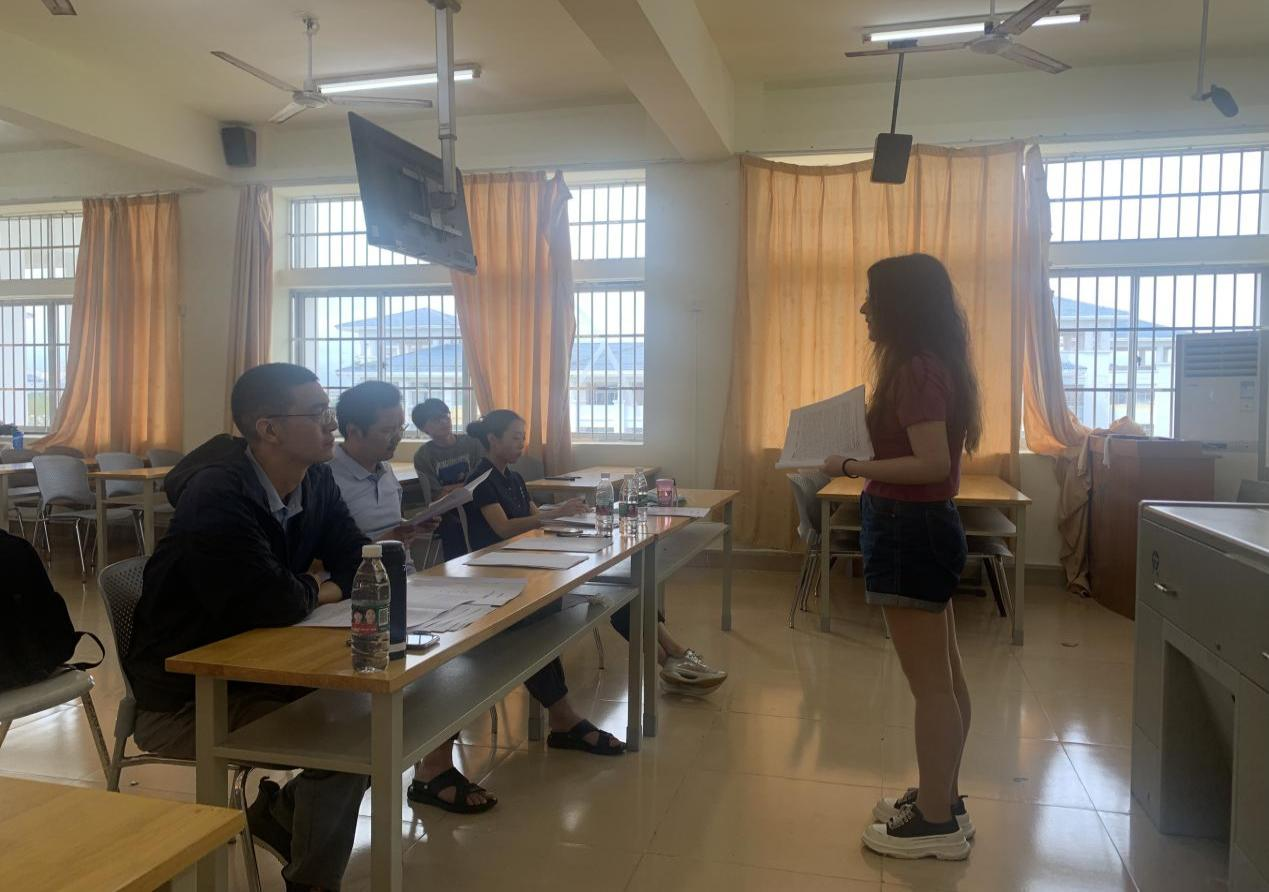 我院组织开展广播电视编导专业（中俄合作办学项目）毕业论文（设计）开题答辩工作