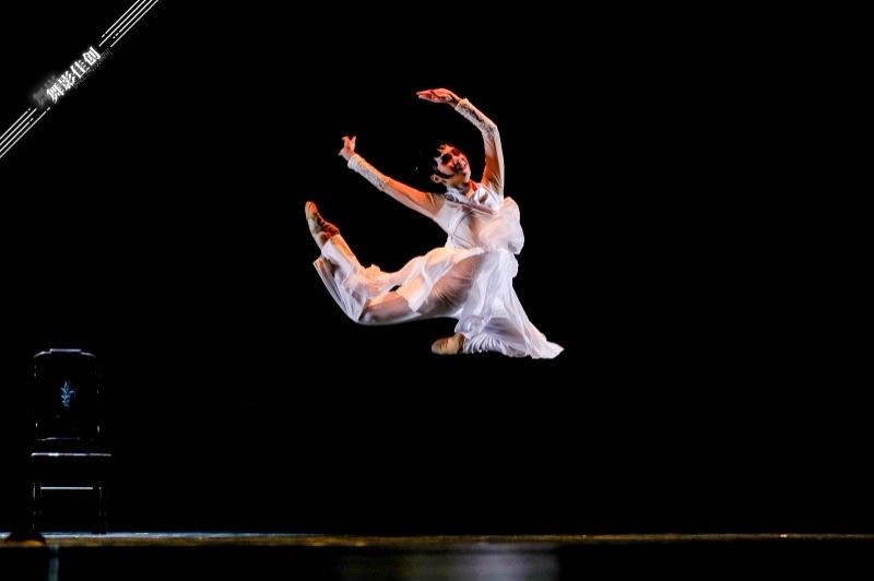 音乐学院学生王恩娜获“中南六省(区)十佳青年优秀舞者”荣誉称号