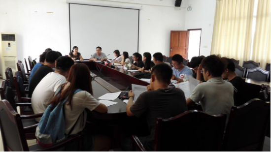 严阵以待,携手防“莎” 学院召开防风工作紧急会议