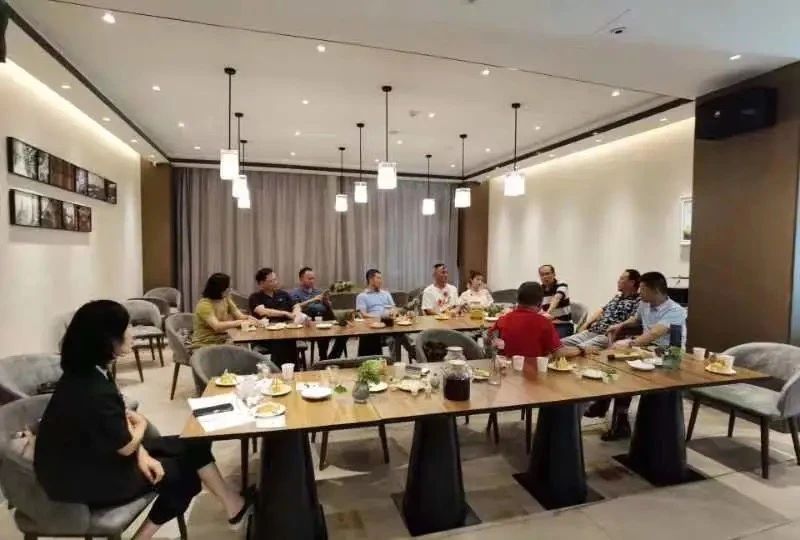 晓剑书斋论坛第五坛：人工智能对当下生活的影响及挑...