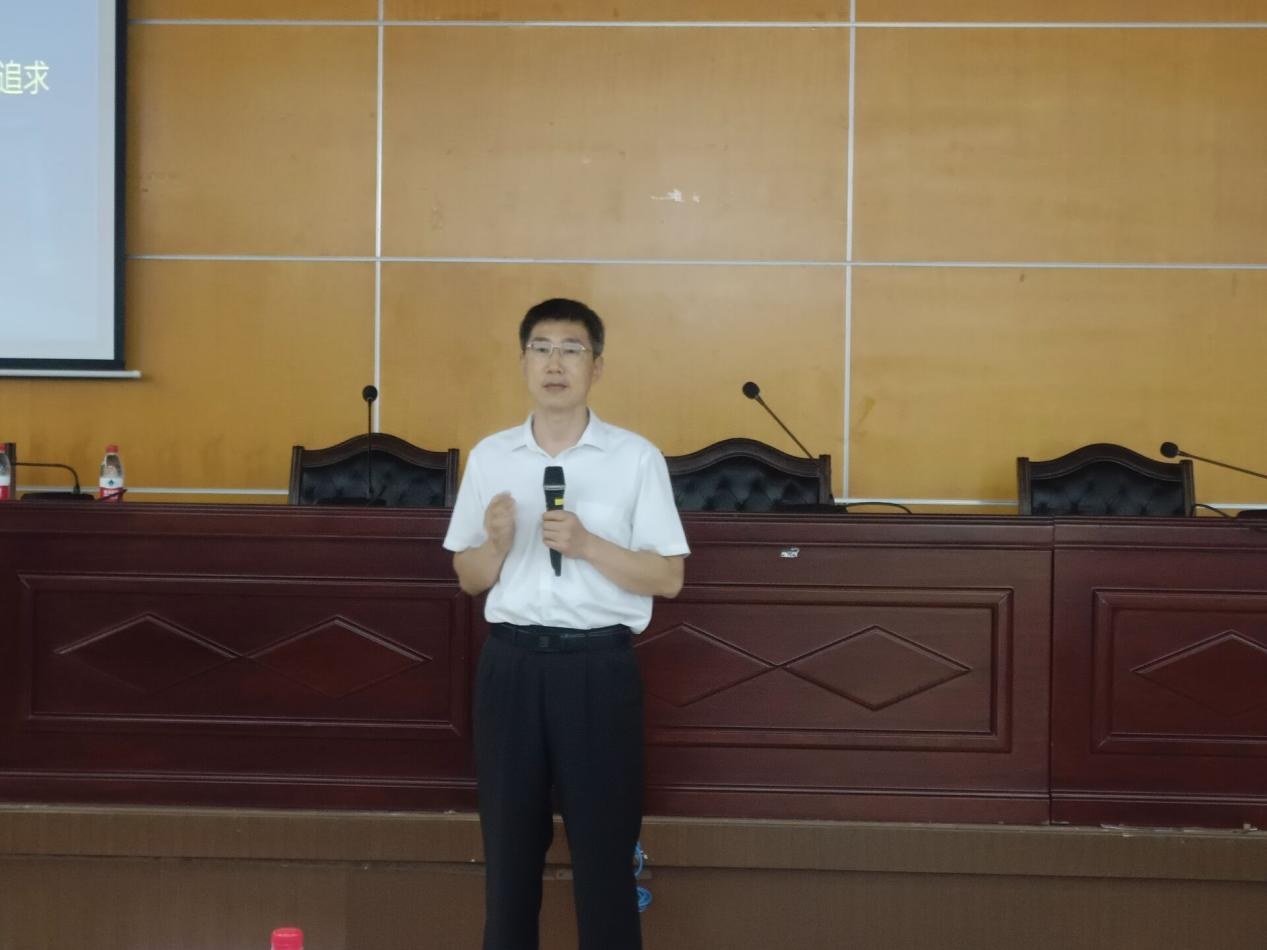 上海交通大学向导教授应邀到我校进行学术交流