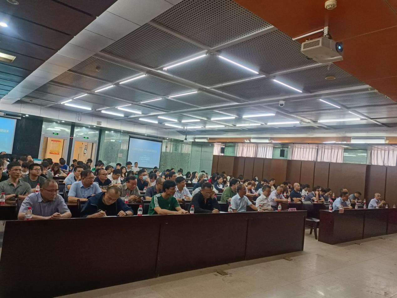 上海交通大学向导教授应邀到我校进行学术交流