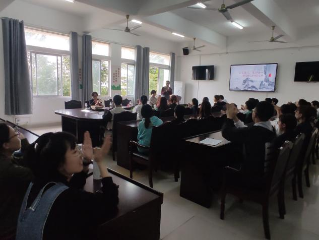 化学专业开展实践周主题活动——《立志育人,知行合一》