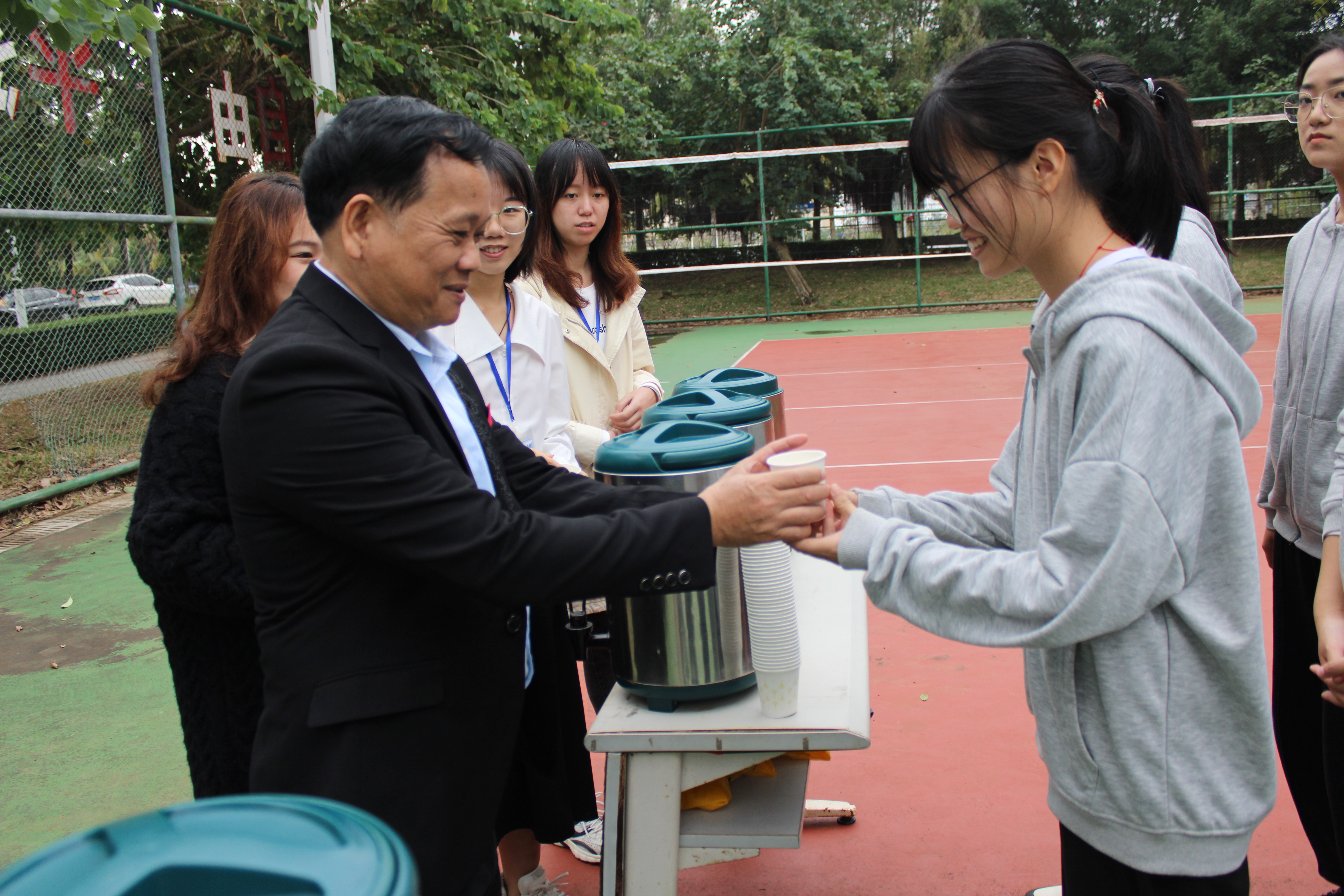 记2021年文学院新生军训慰问会