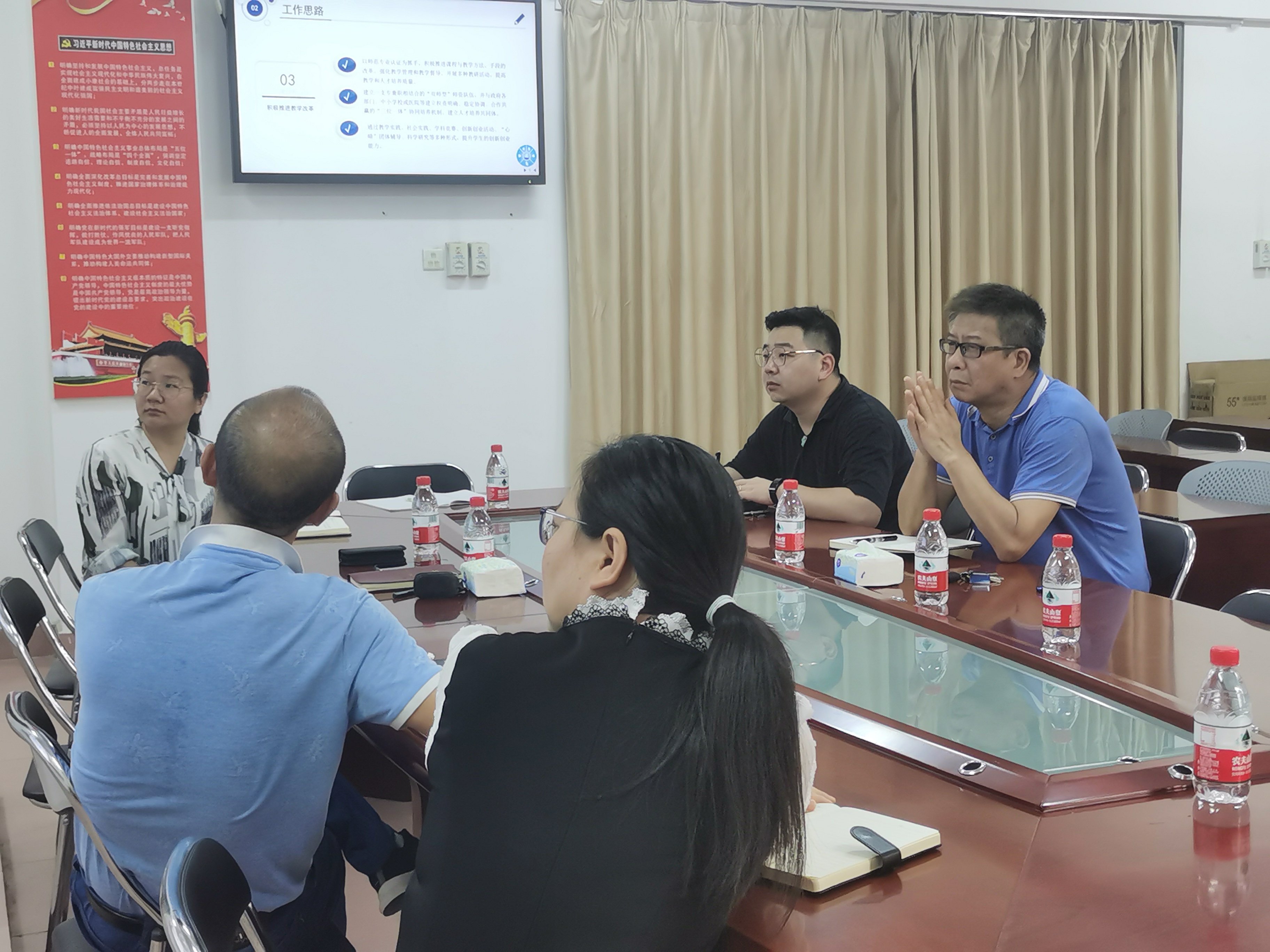 学校副校长陈险峰来我院调研