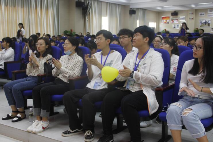 青年之声·2018文院青协暨灵山镇中心小学“寄语今朝,以智繁树”第二届知识竞赛