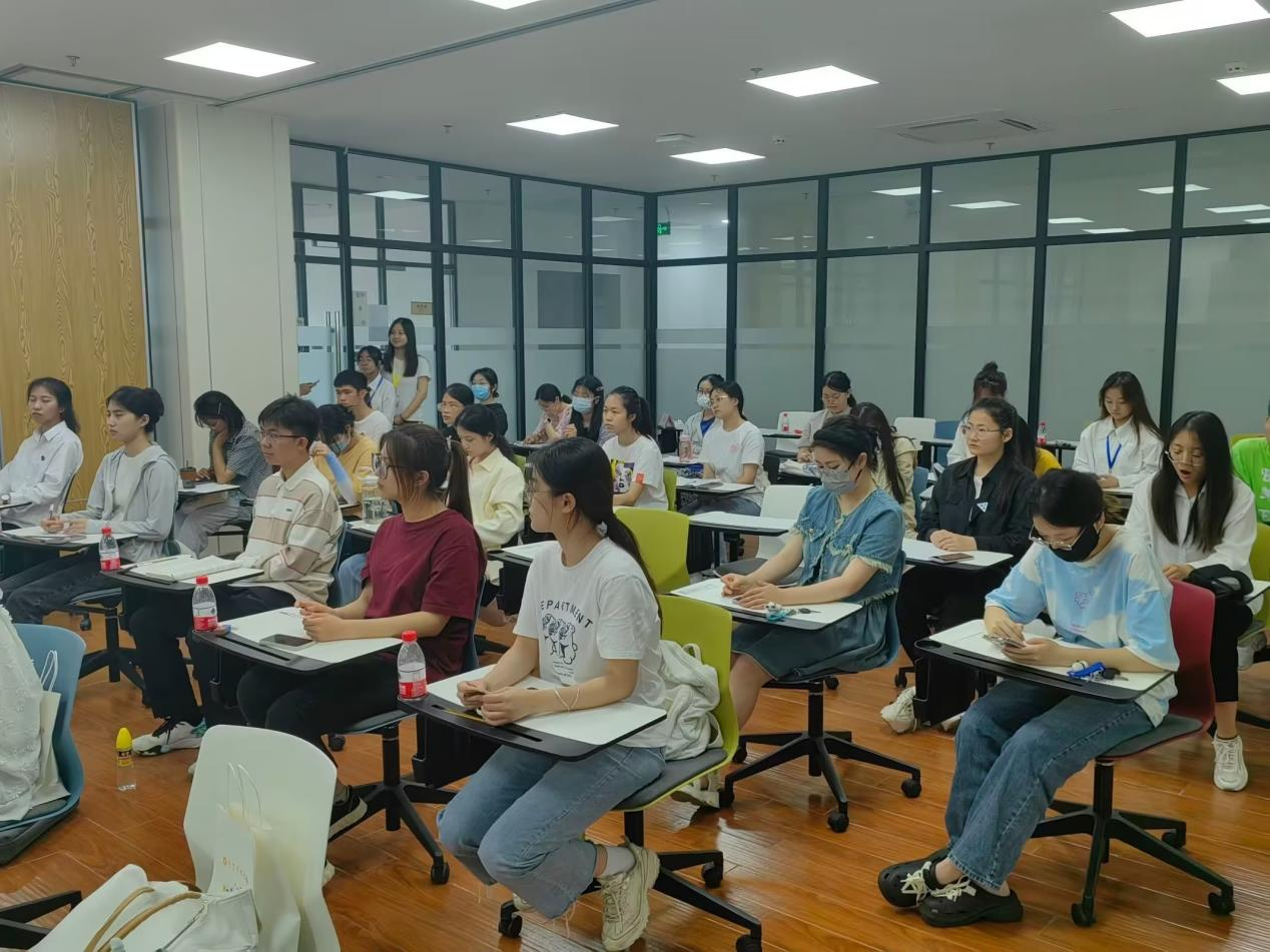 青年之声・教育学院 “传承史韵，分享教育经；共赏古今，感悟育人心”教育史分享会