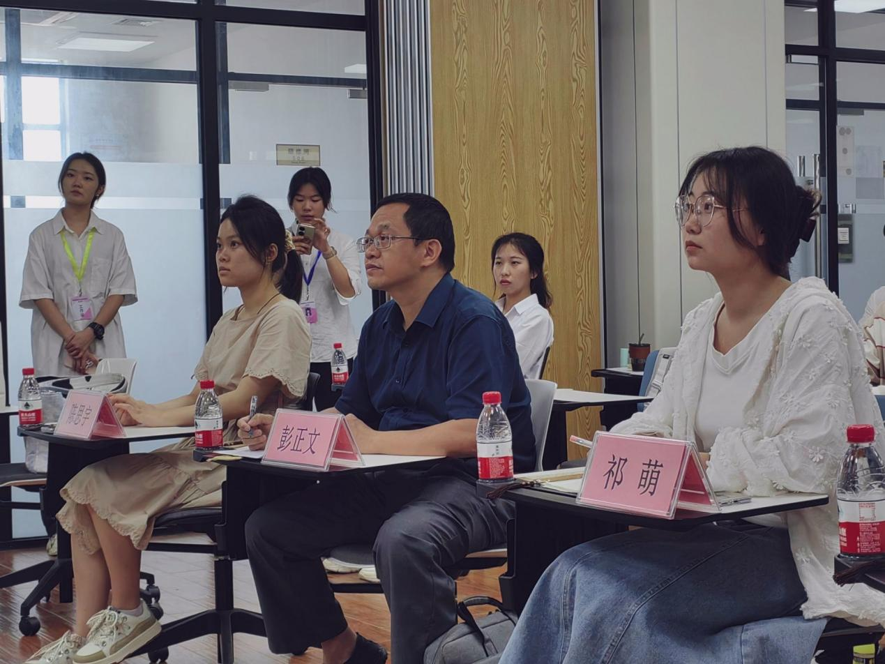 青年之声・教育学院 “传承史韵，分享教育经；共赏古今，感悟育人心”教育史分享会