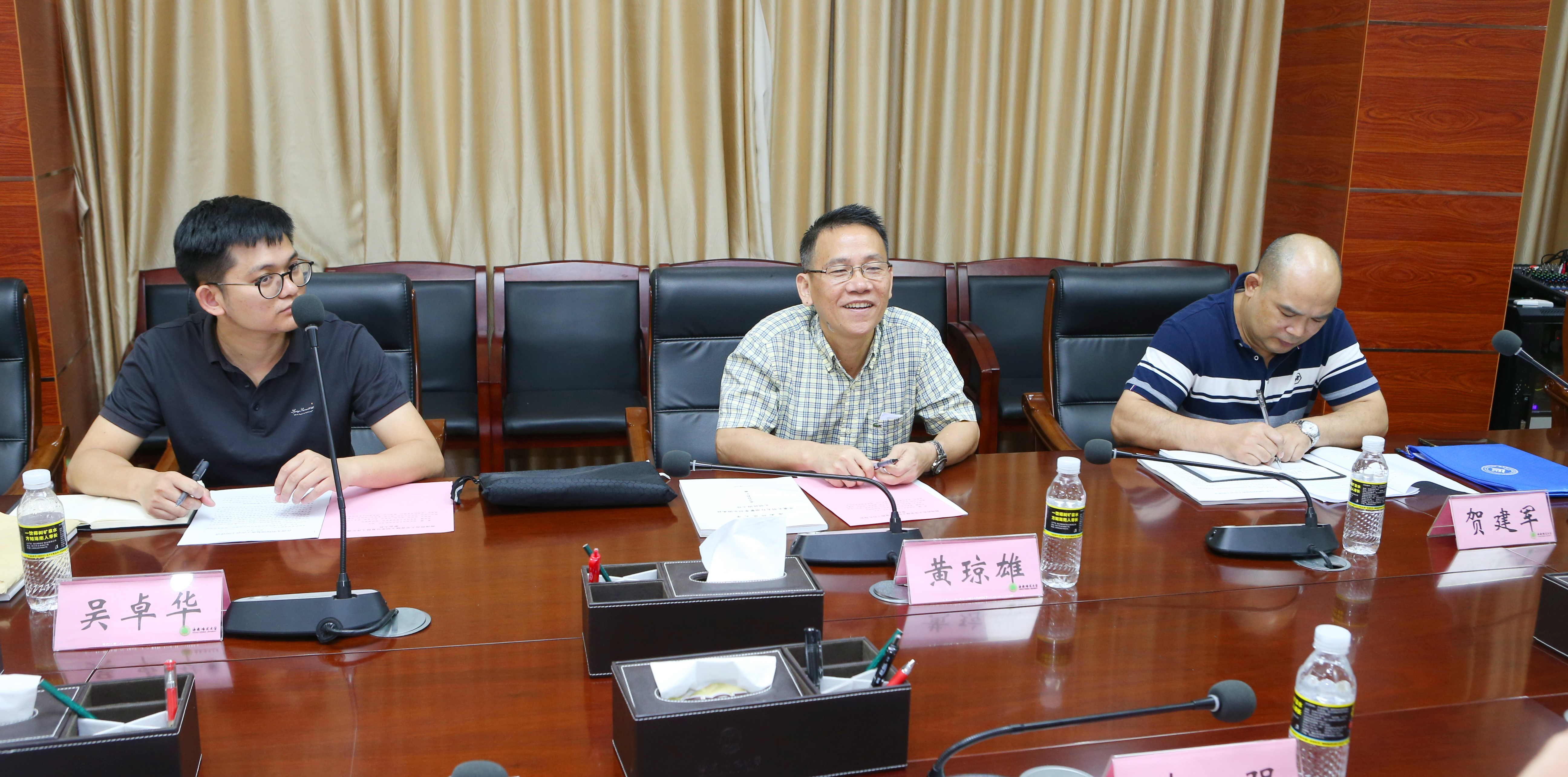 省文明办到我校复查省文明校园建设工作