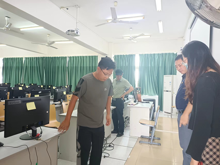 学院开展实验室安全检查工作