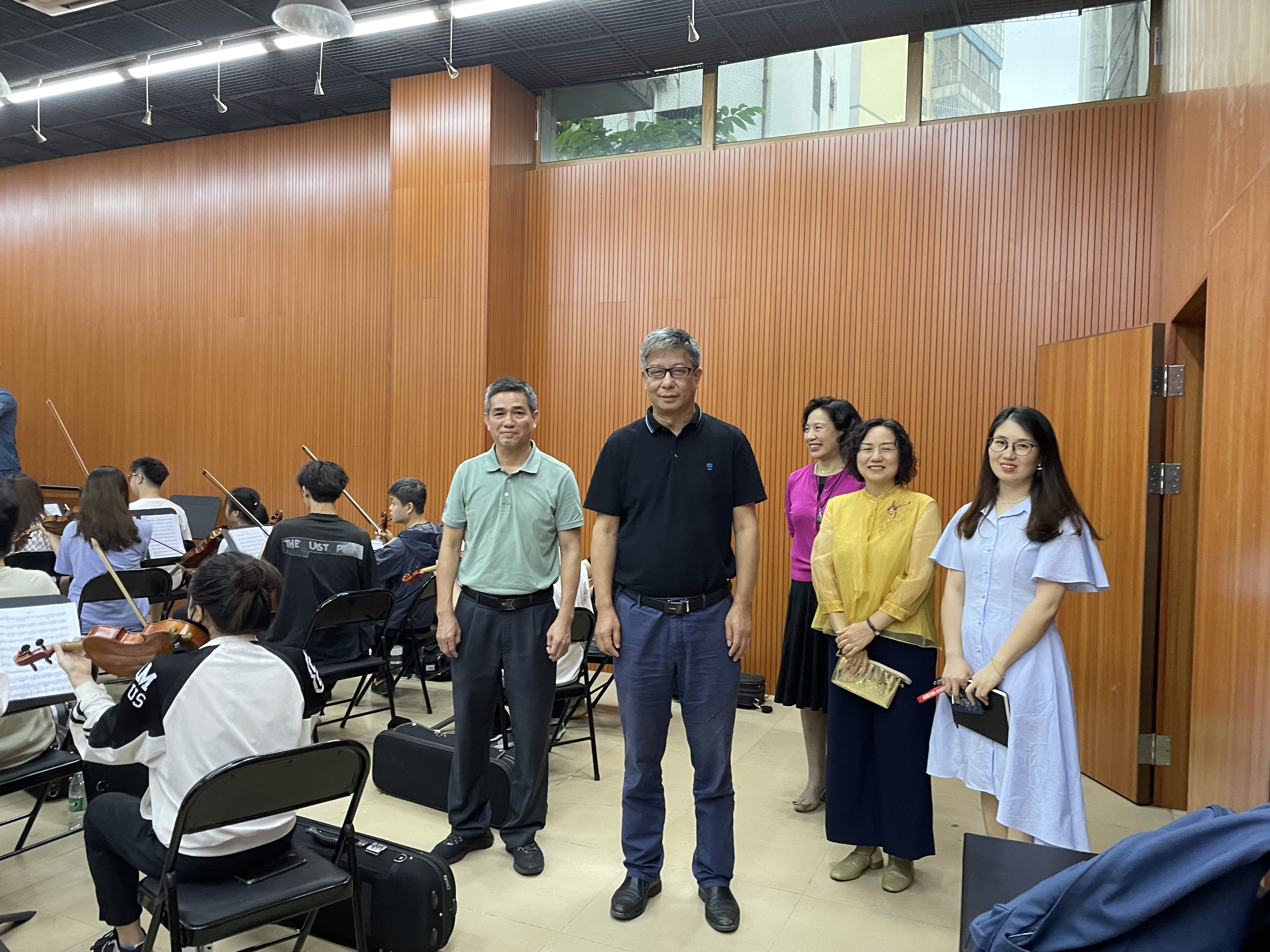 校领导到音乐学院开展学生活动调研工作