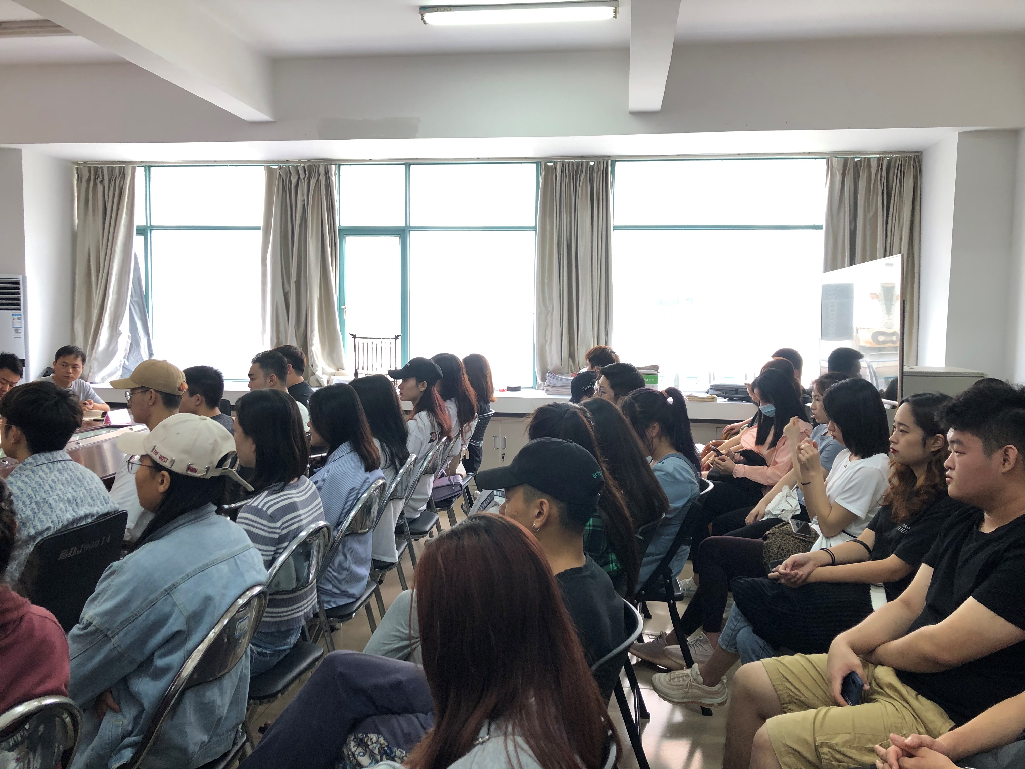 音乐学院召开学生安全工作会