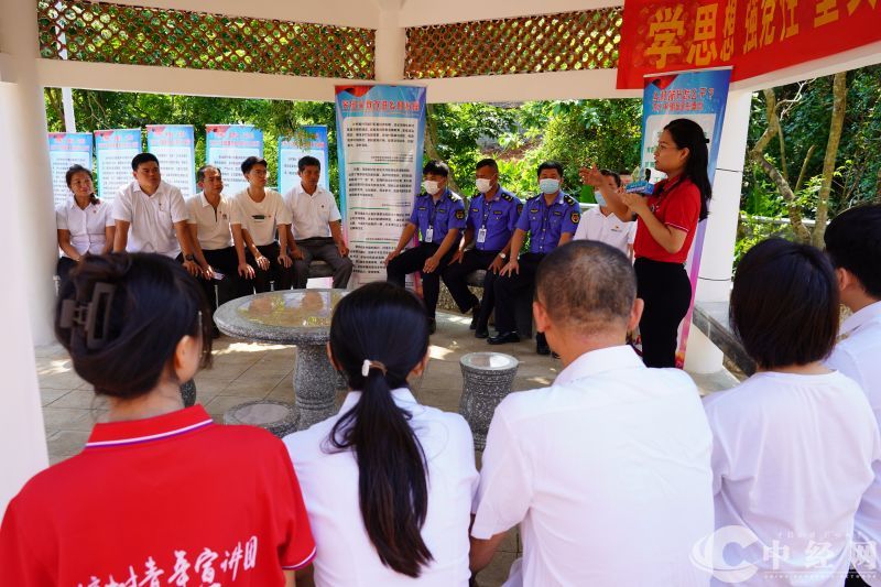 “话”和美乡村，“绘”振兴蓝图——海南师范大学榕树青年宣讲团赴海口市演丰镇演海村开展主题教育宣讲