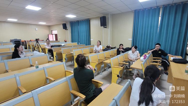 “牵手帮扶，美育同行”――“海南省教育厅椰苗行动计划”海南师范大学项目组白沙研修