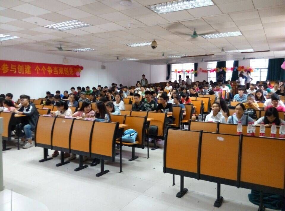 我为双创添光彩，文明礼仪我先行