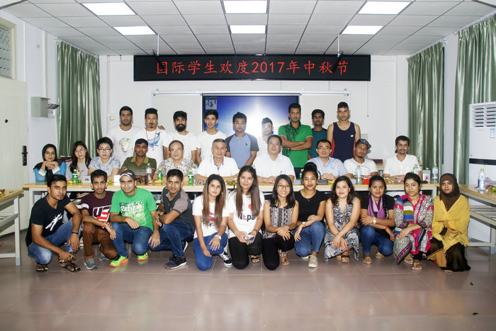 1506501204579913.jpg 中秋节活动现场.jpg