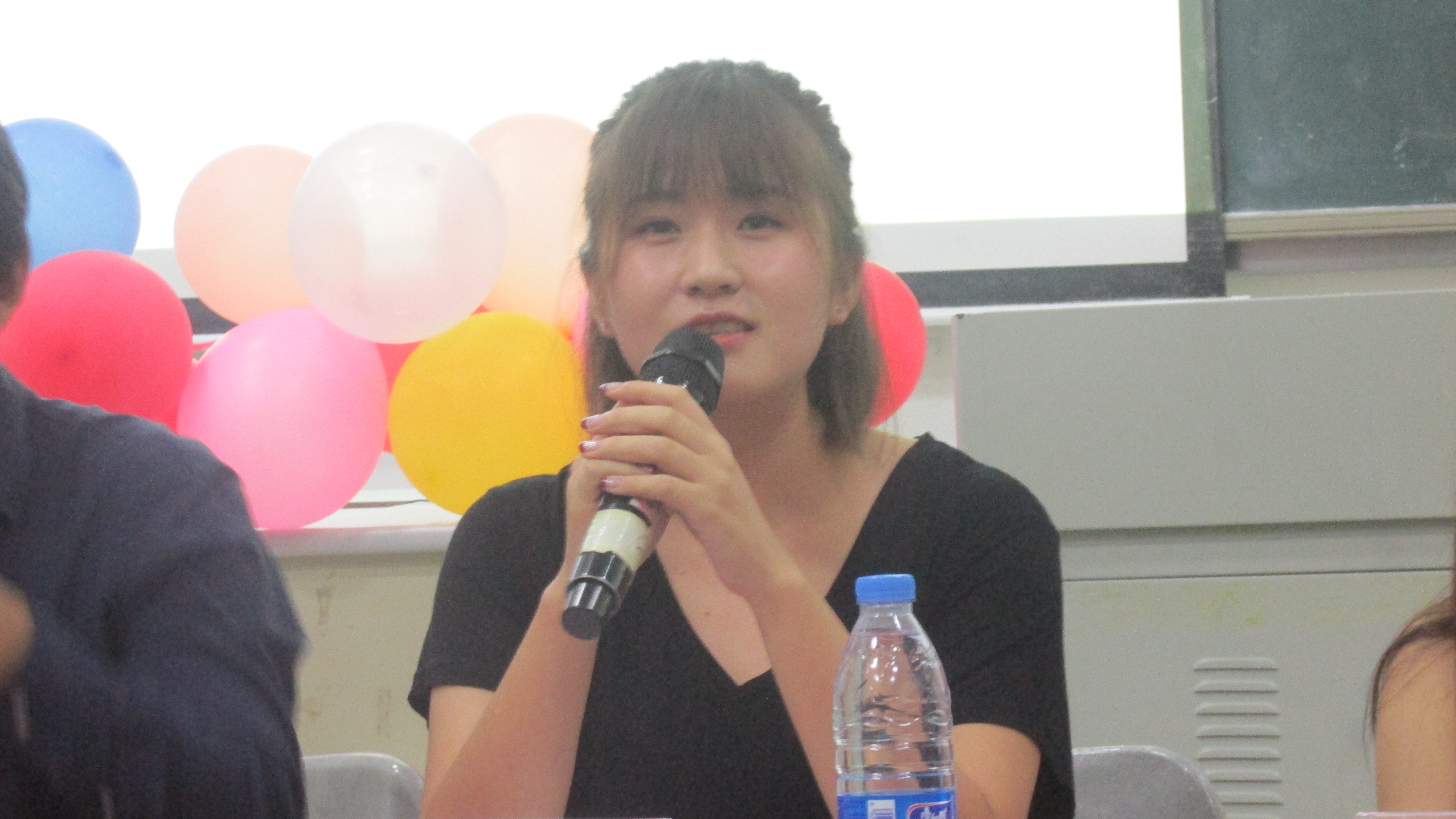 十月扬帆,助梦起航——记青年之声•文学院大学生论坛之寄语未来