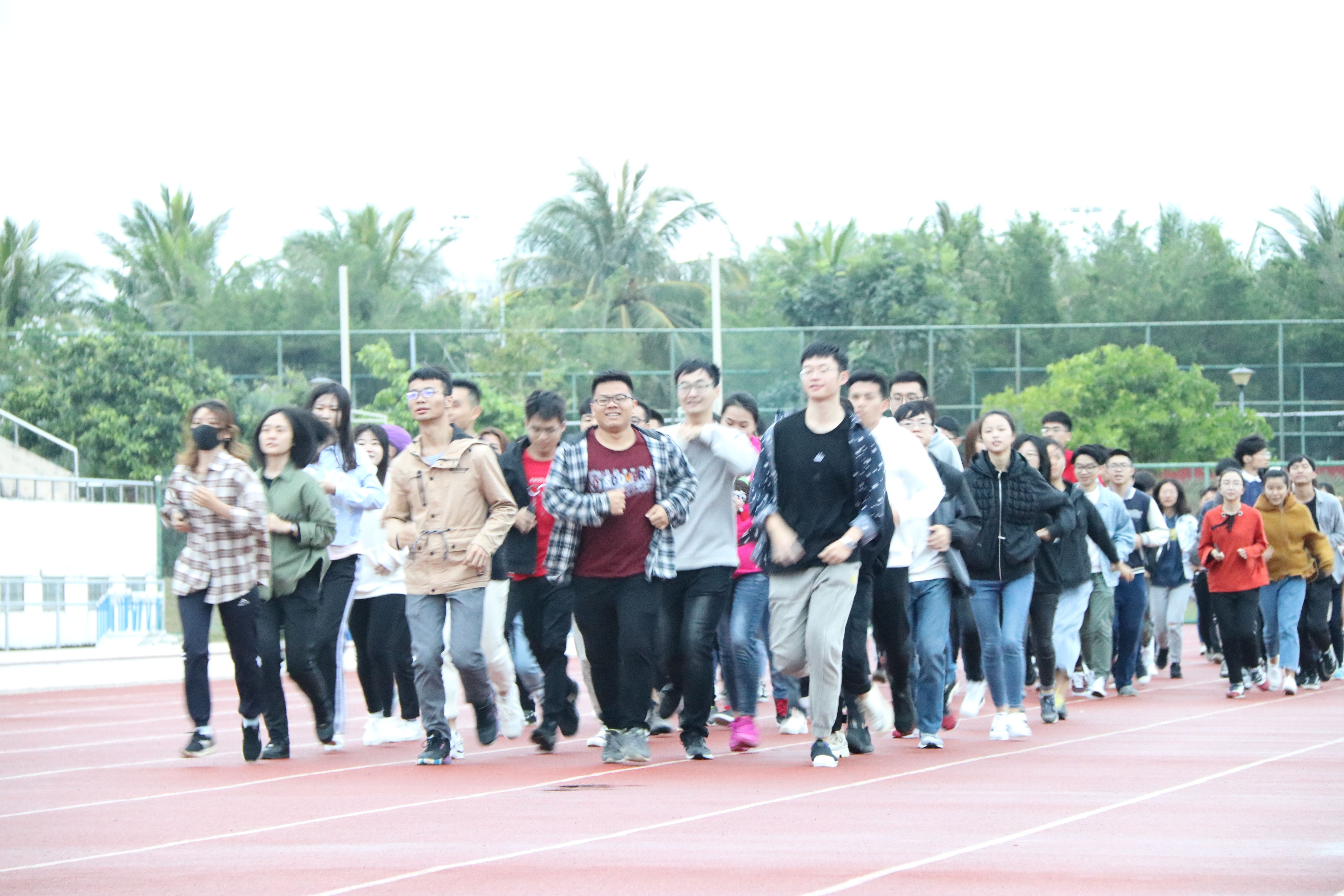 法学院开展“国旗下的讲话”活动