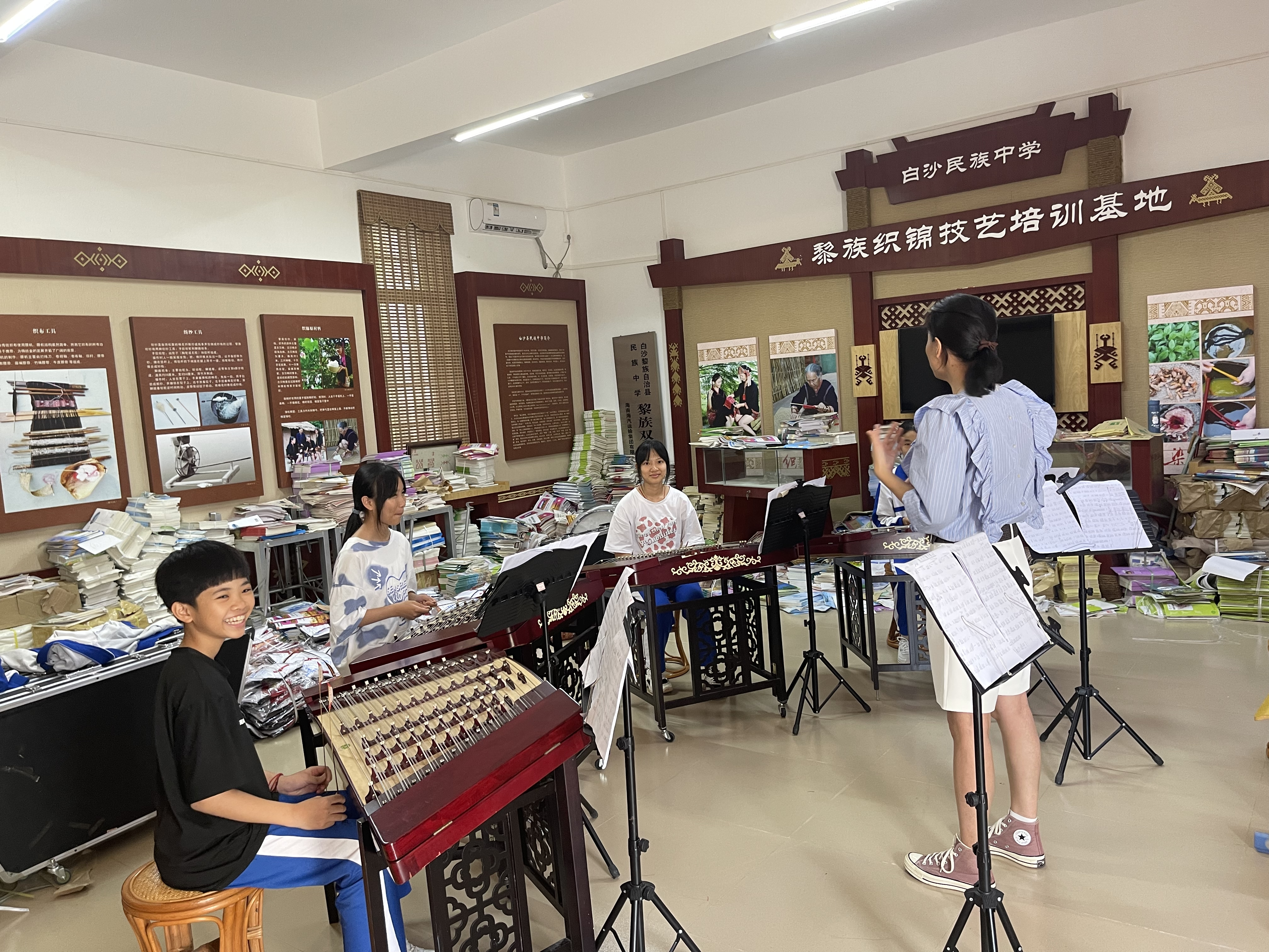 【椰苗行动】走进白沙：用一棵树撼动另一棵树