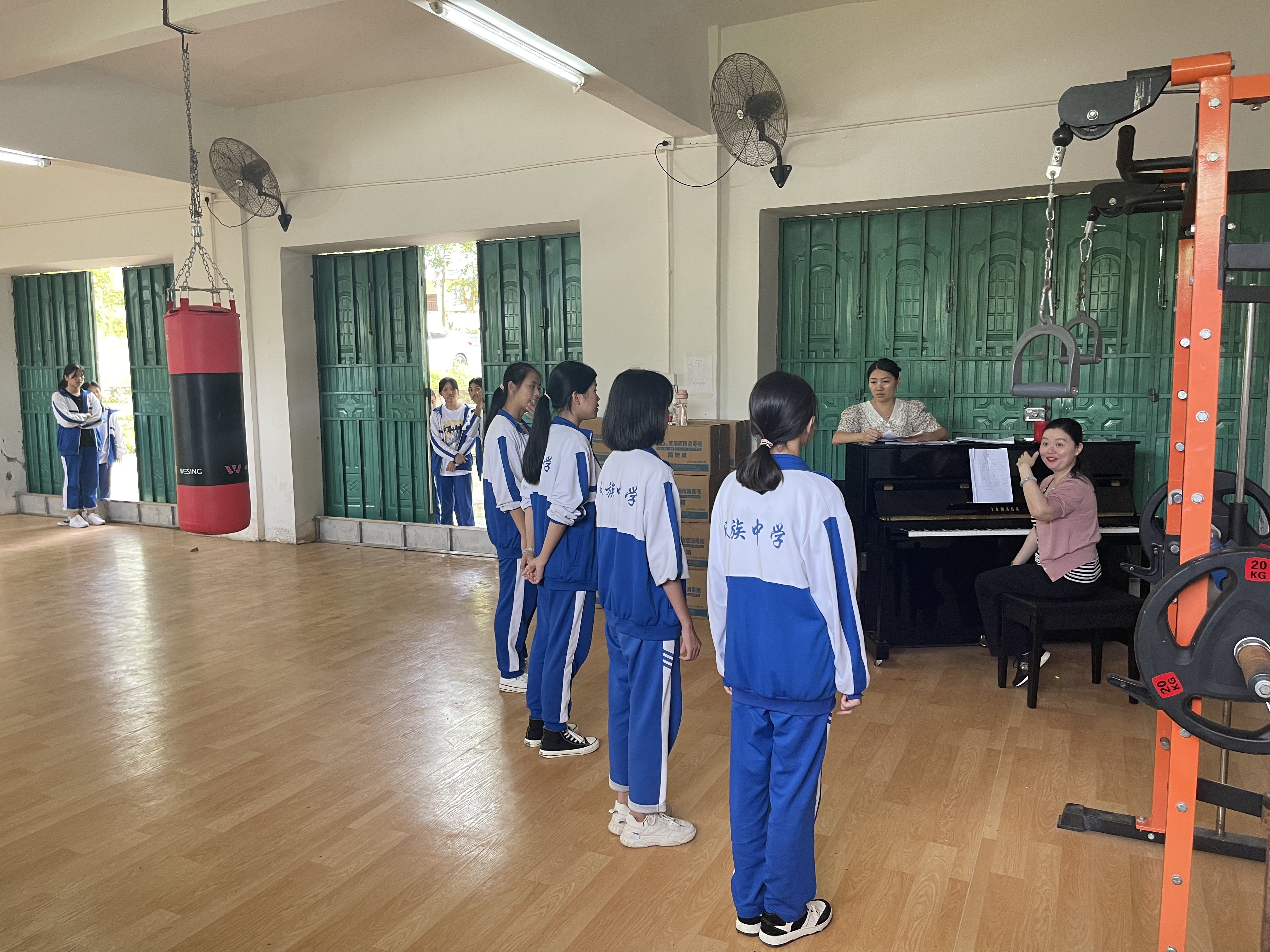 【椰苗行动】走进白沙：用一棵树撼动另一棵树