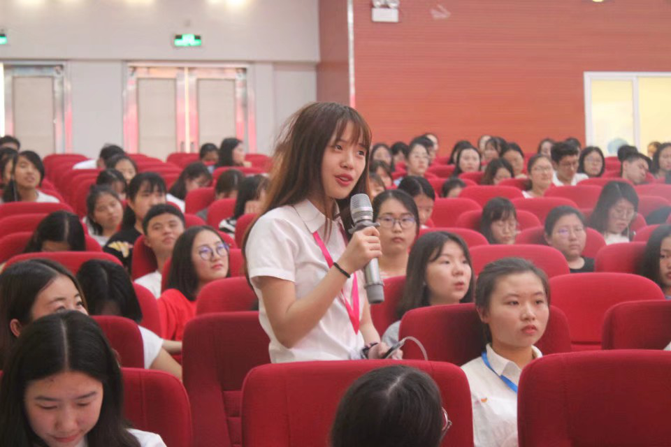 法学院举办3.15普法讲座