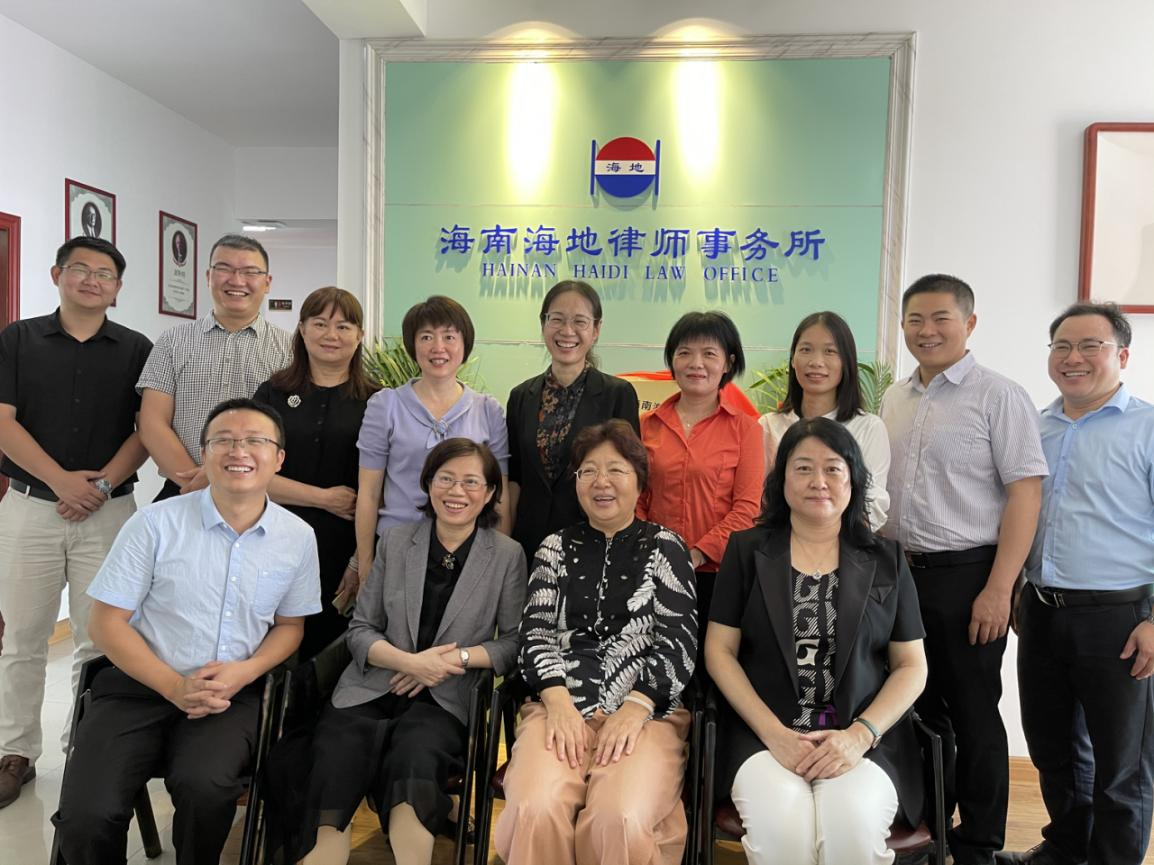 法学院走访校友企业海南海地律师事务所