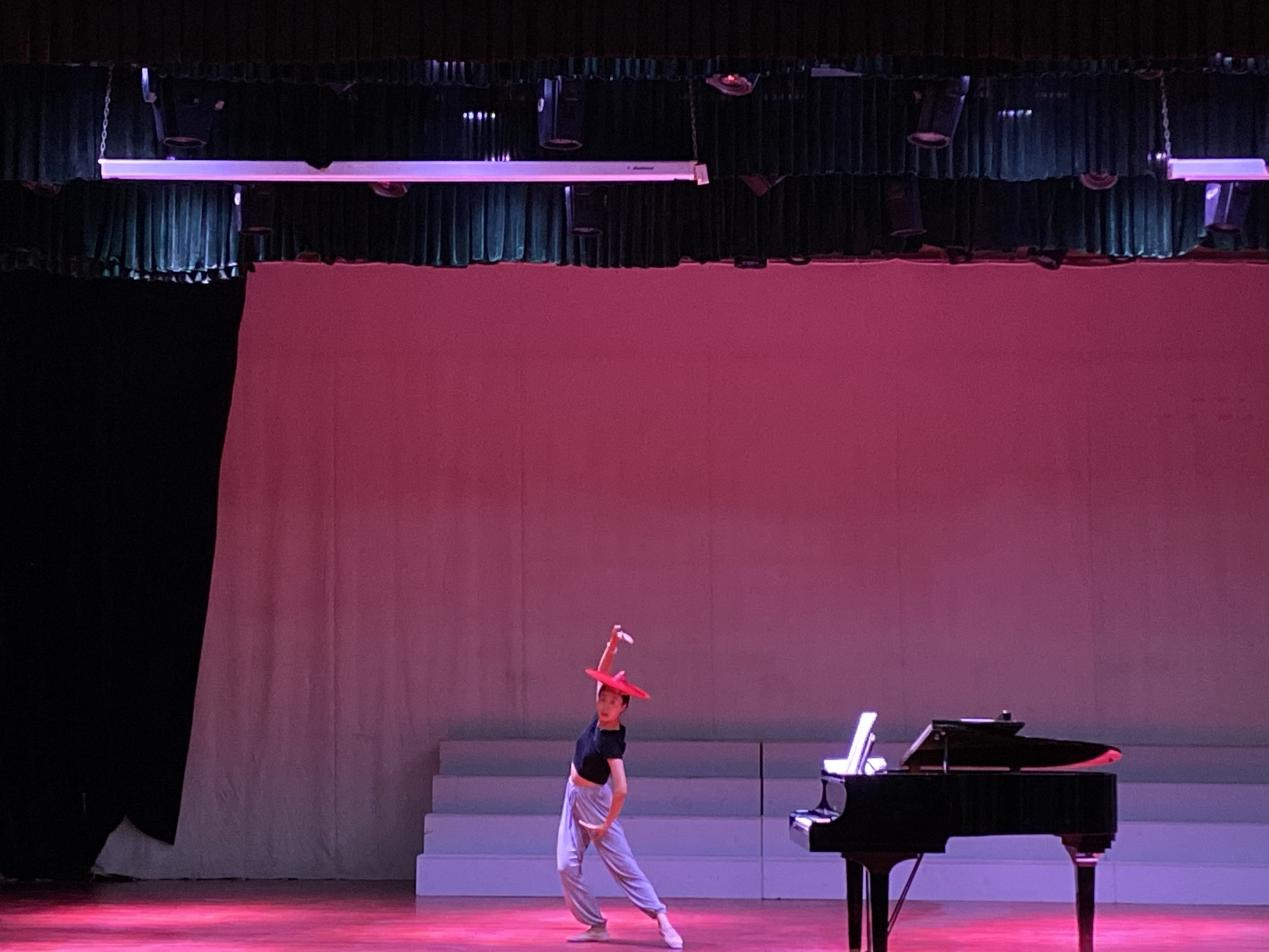 音乐学院开展参加全国和全省五项基本功比赛学生赛前技能审核活动