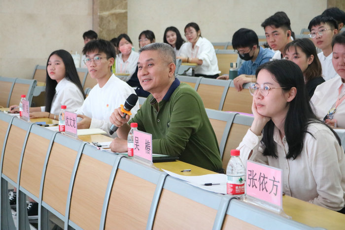 1641287262970389.jpg 评委提问环节.JPG