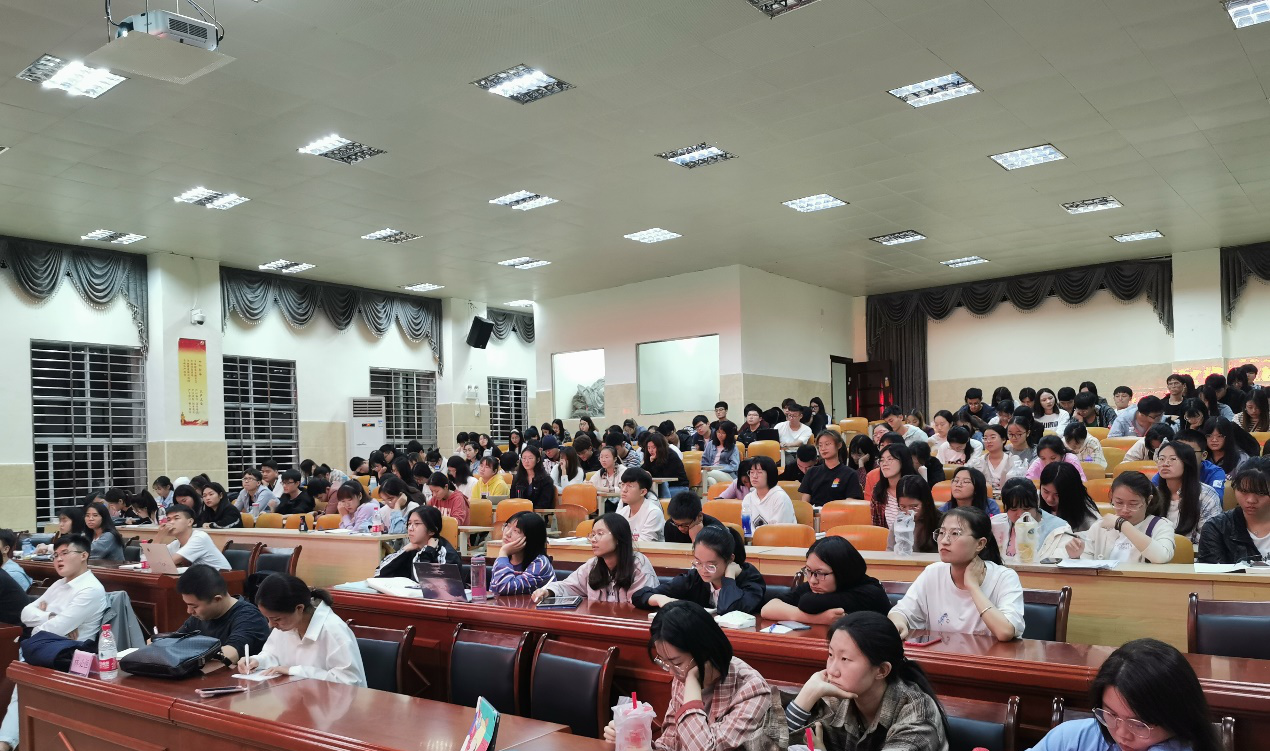 法学院崇德法学讲堂暨冬季小学期第一讲——法学研究中的选题与创新圆满落幕