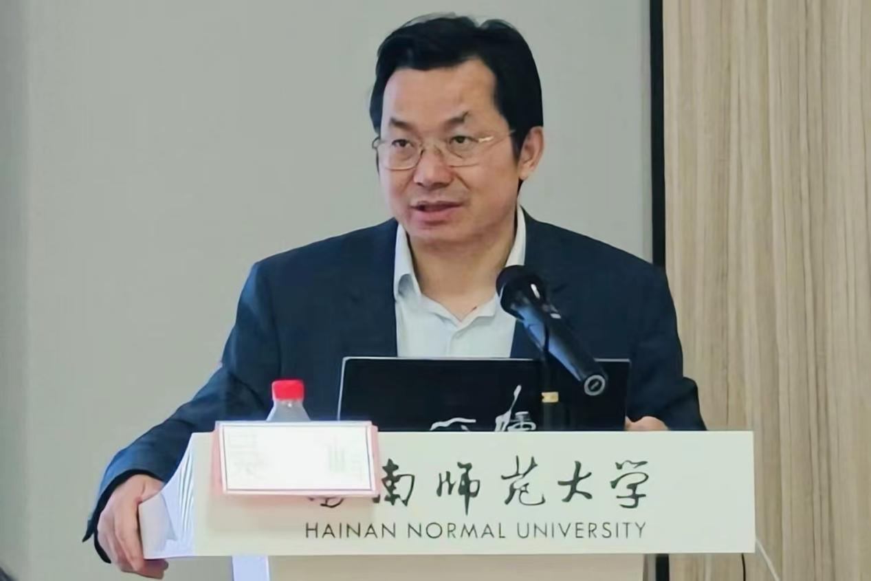 北京大学吴峰教授应邀到教育学院作学术讲座