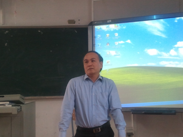 物理与电子工程学院召开2013年度学科建设工作和硕士点建设工作总结汇报会议