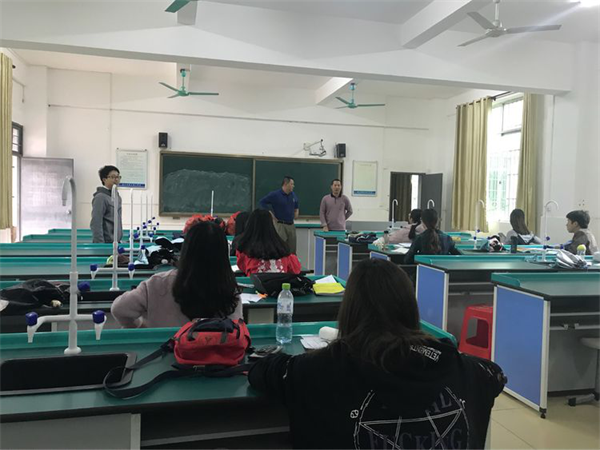 【化学与化工学院实习走访】——琼山二中