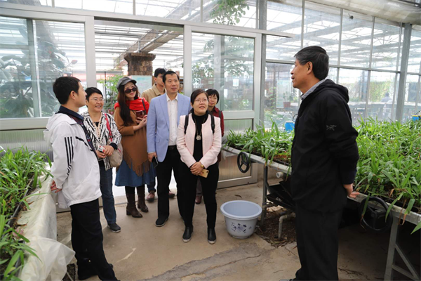 我院陈光英副院长、王崇太副院长一行到陕西师范大学调研