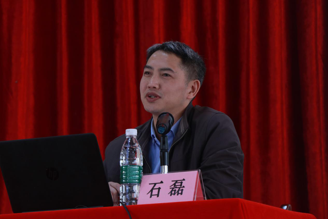 石磊：消费文化与传媒