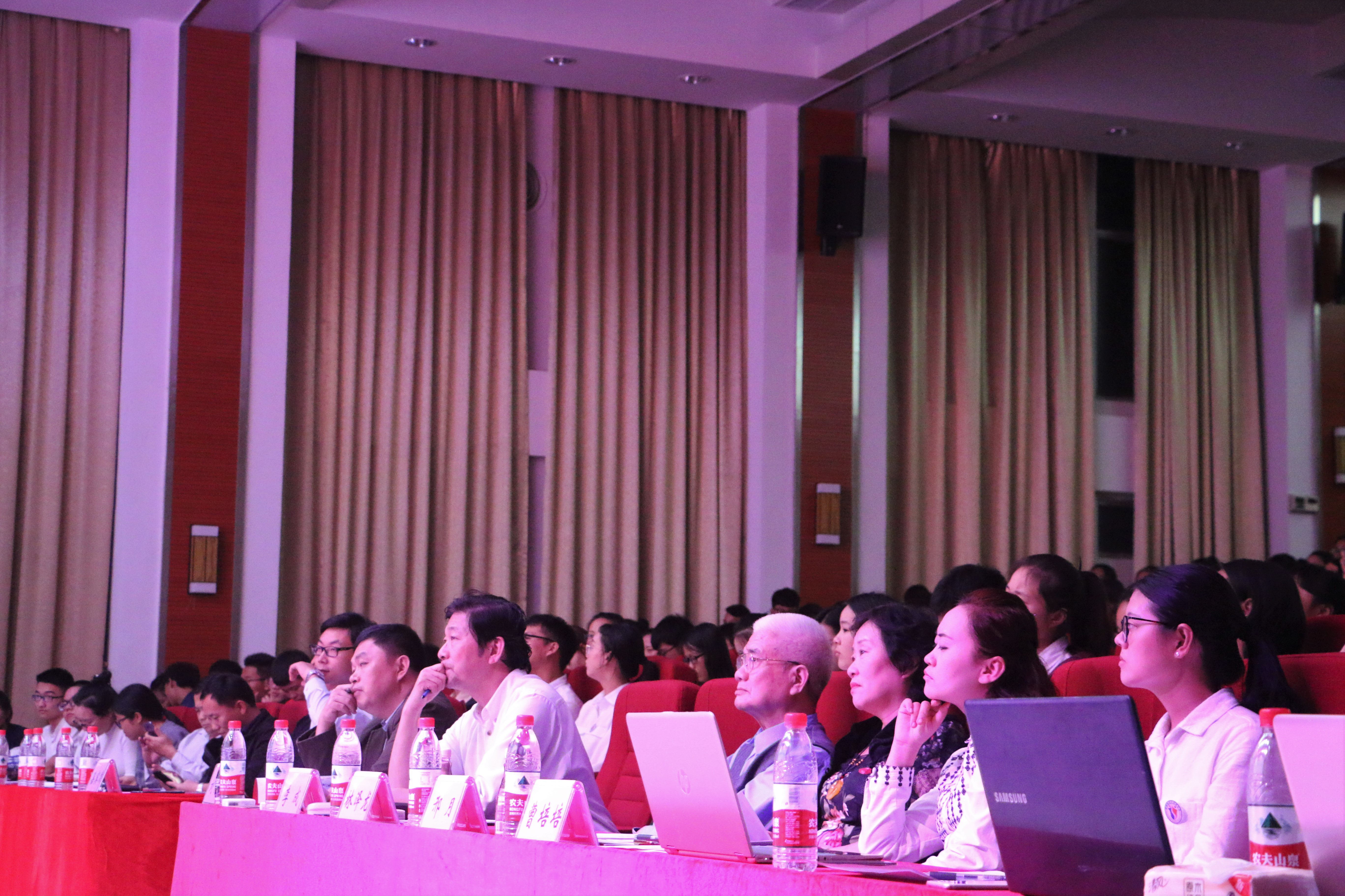 海南师范大学辩论赛圆满落幕 新闻传播与影视学院获亚军