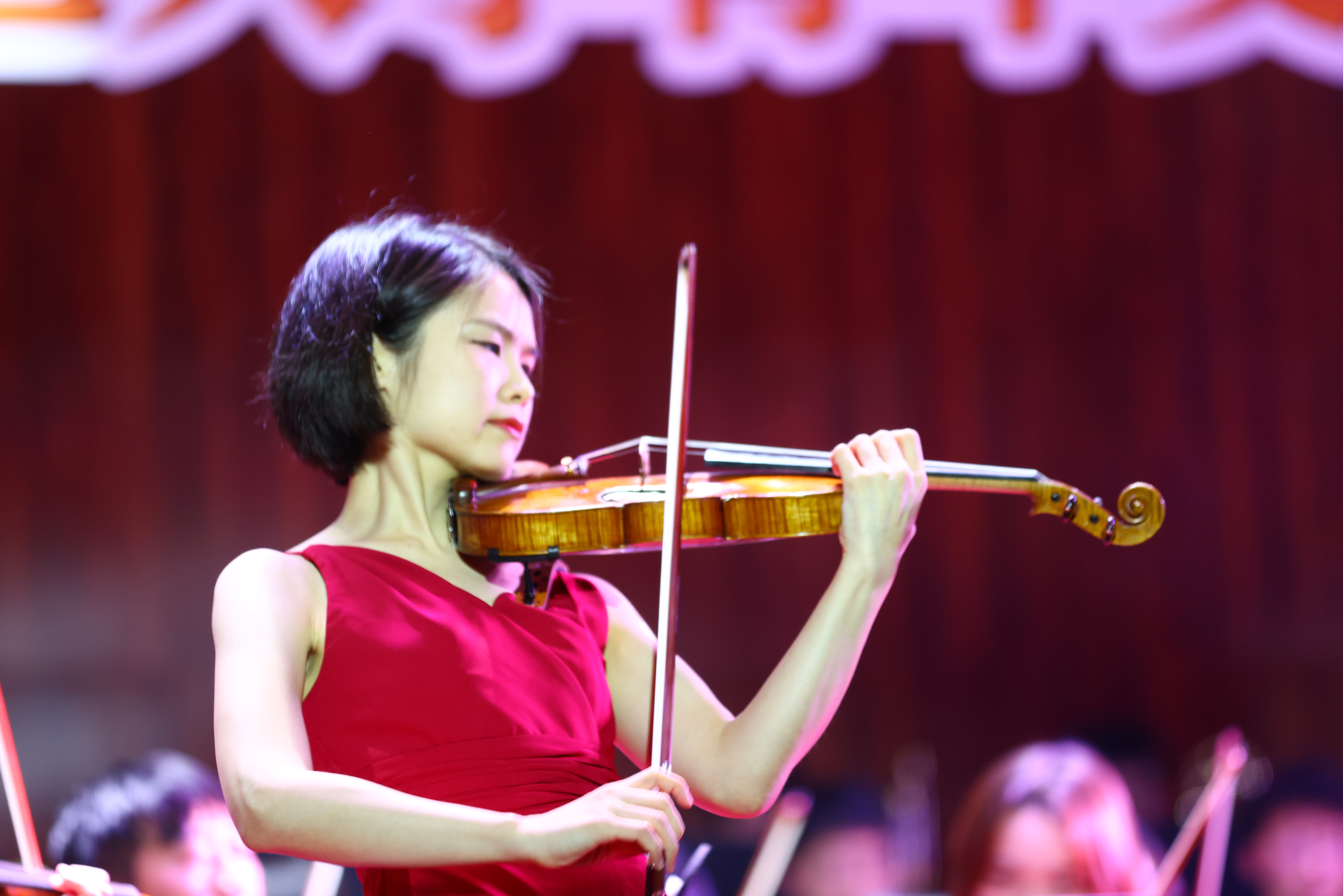 2022年海南师范大学青年交响乐团新年音乐会华丽奏响