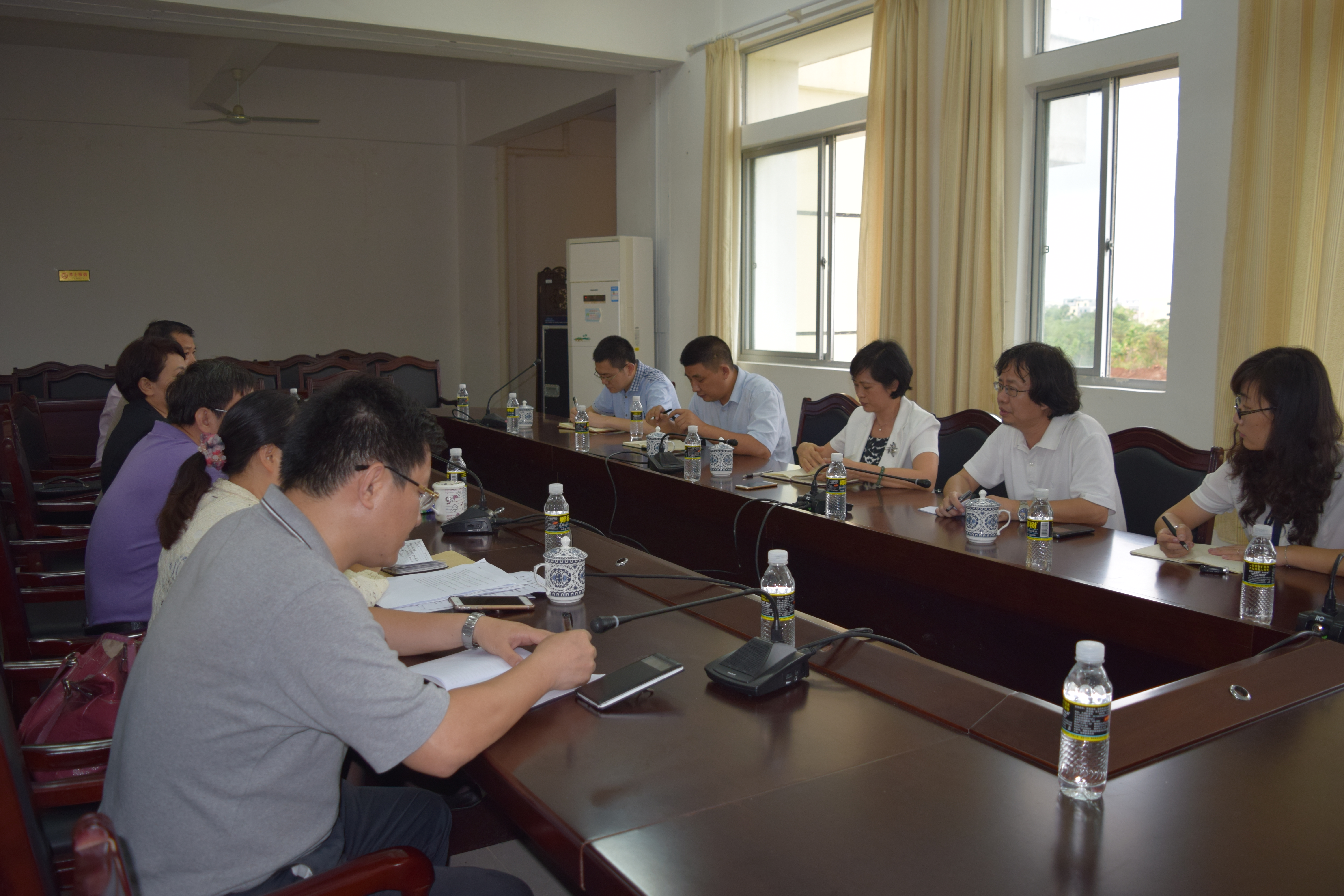 过建春副校长到我院就博士学位授权点专项评估工作进展情况进行调研