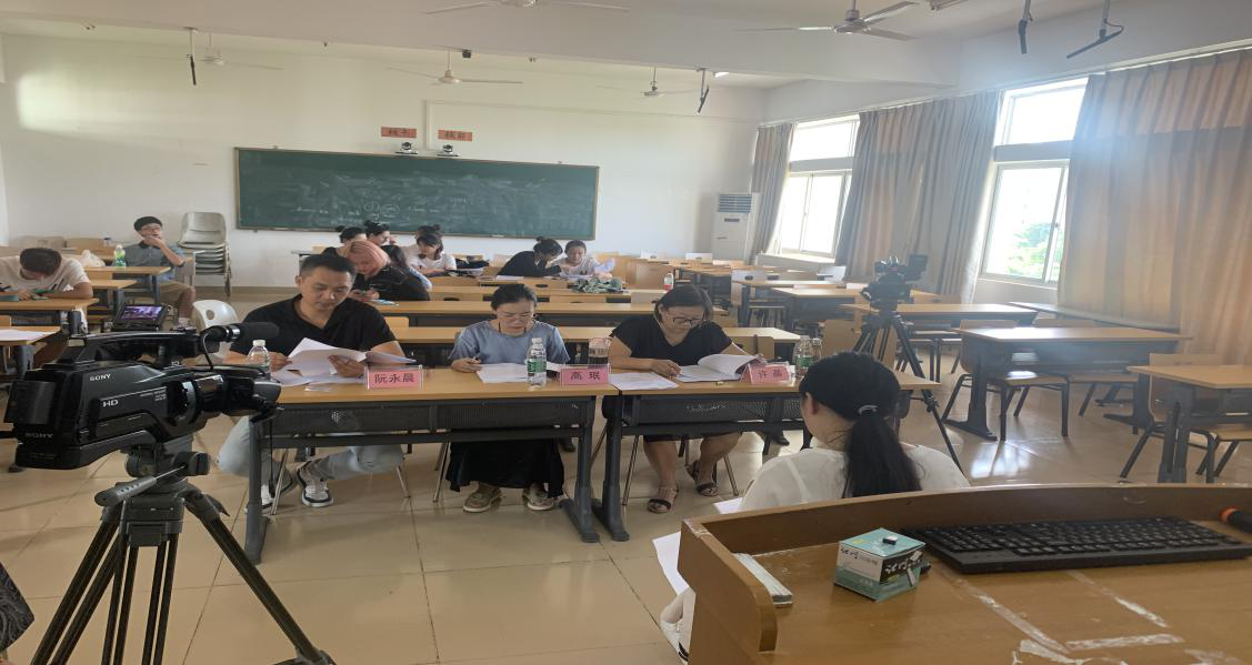 我院组织开展广播电视编导专业（中俄合作办学项目）毕业论文（设计）开题答辩工作