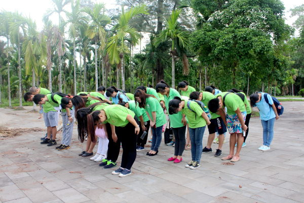 告别群山,情系岭口