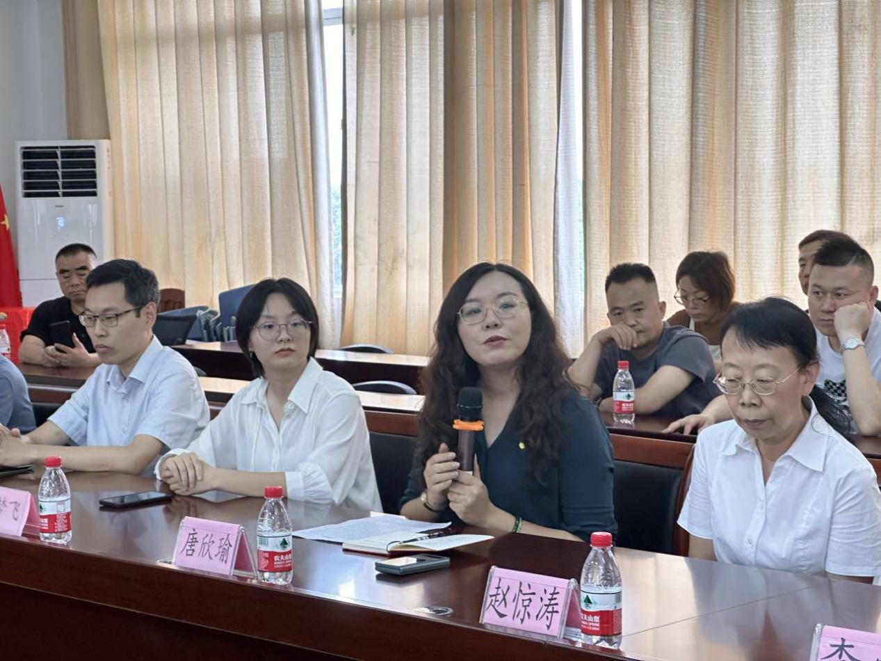 同心相连聚海师,家校共赴逐梦行 ——法学院2023级新生家长见面会