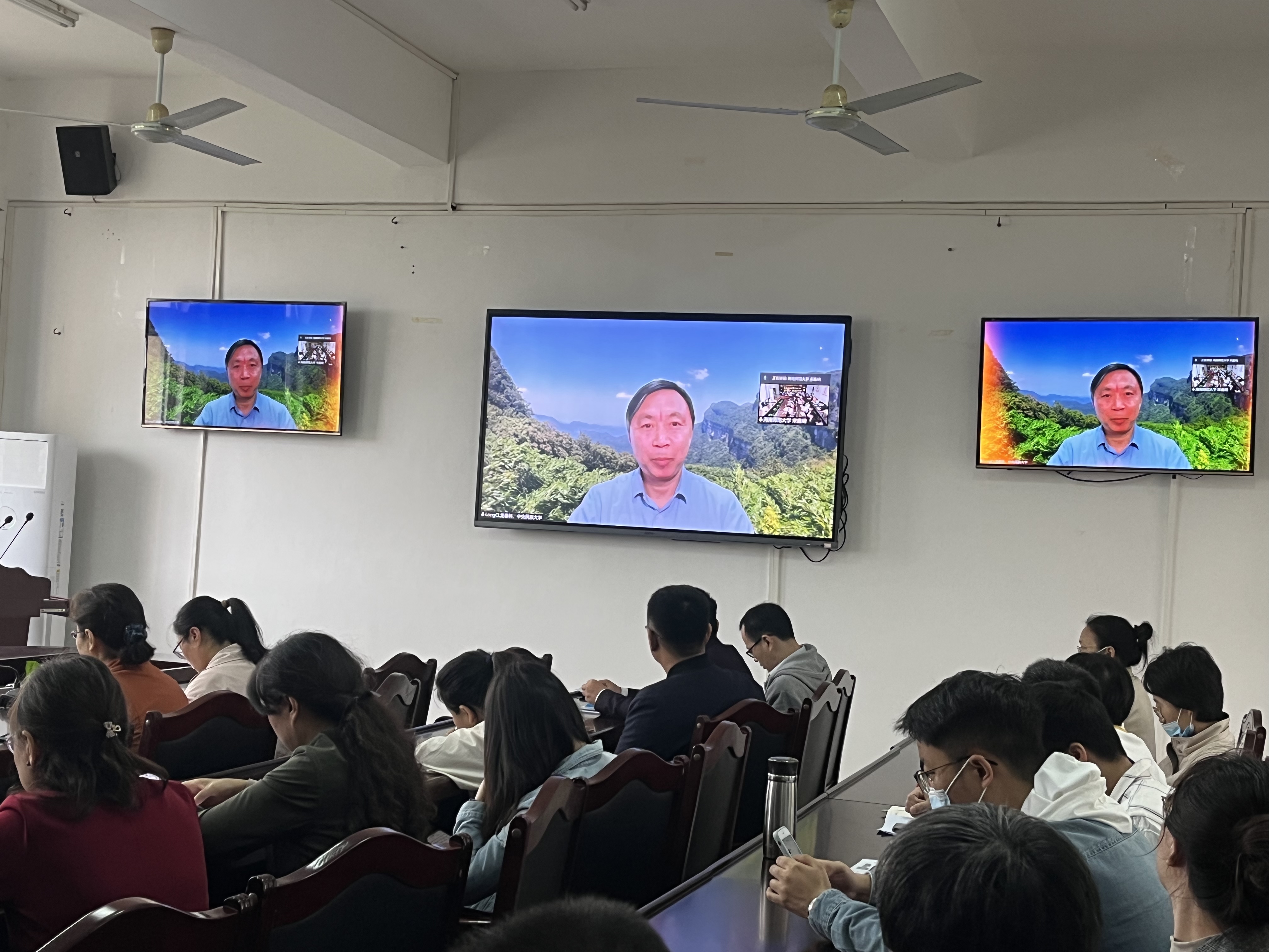 化学与化工学院举办2022年国家自然科学基金申报交流会（第三期）